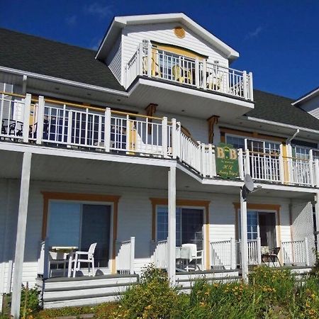 La Maison Harvey&Lessard Tadoussac Luaran gambar